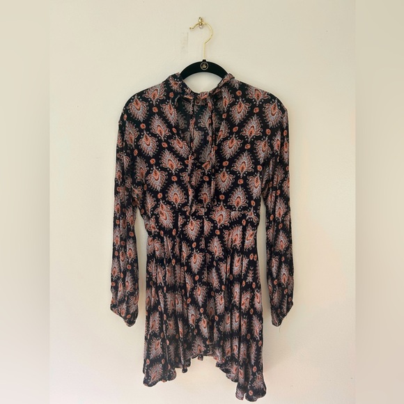 Forever 21 Black/ Multicolor Long Sleeve Boho/Hippie Paisley Mini Dress - Picture 1 of 2